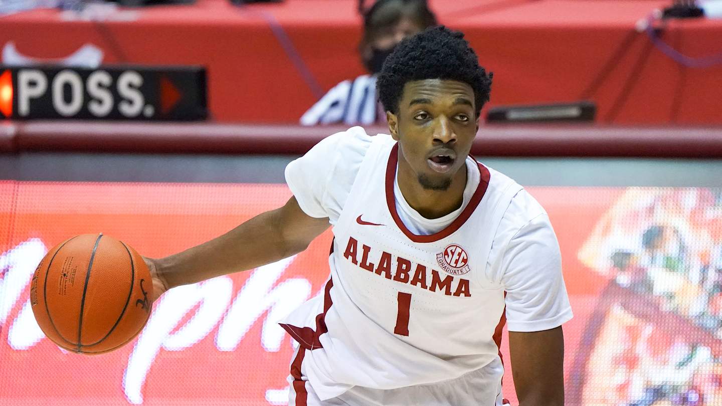 2021 SEC Tournament Betting Breakdown, Odds and Picks – Will The Tide Roll or Will The Hogs Feast?